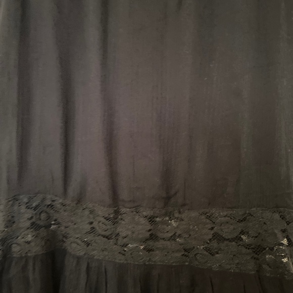 Sun & Shadow Black Sleeveless Top/Cover Up - Picture 3 of 6